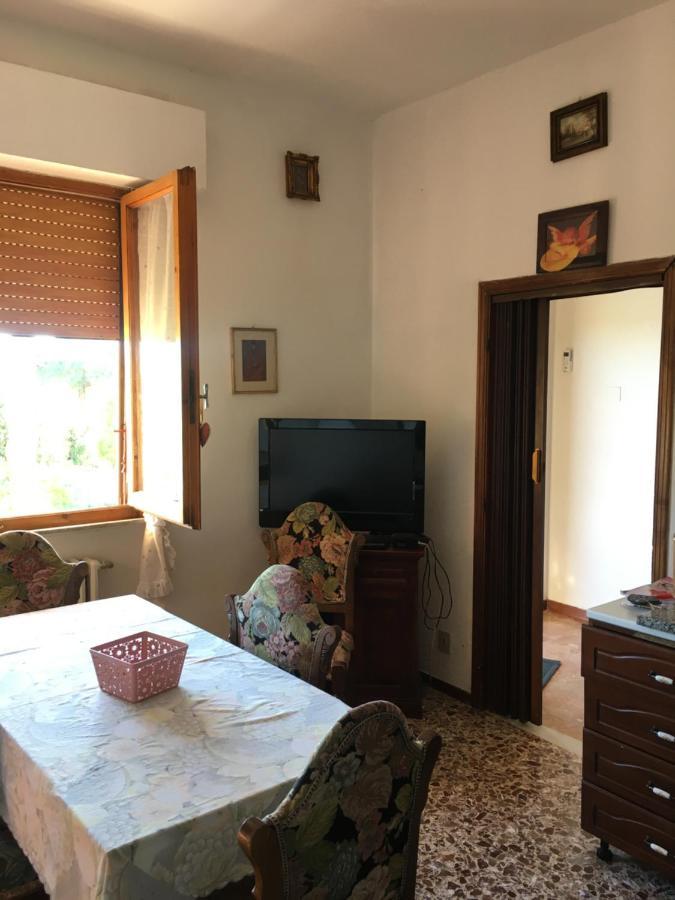 La Villa Romantica Ciggiano Esterno foto